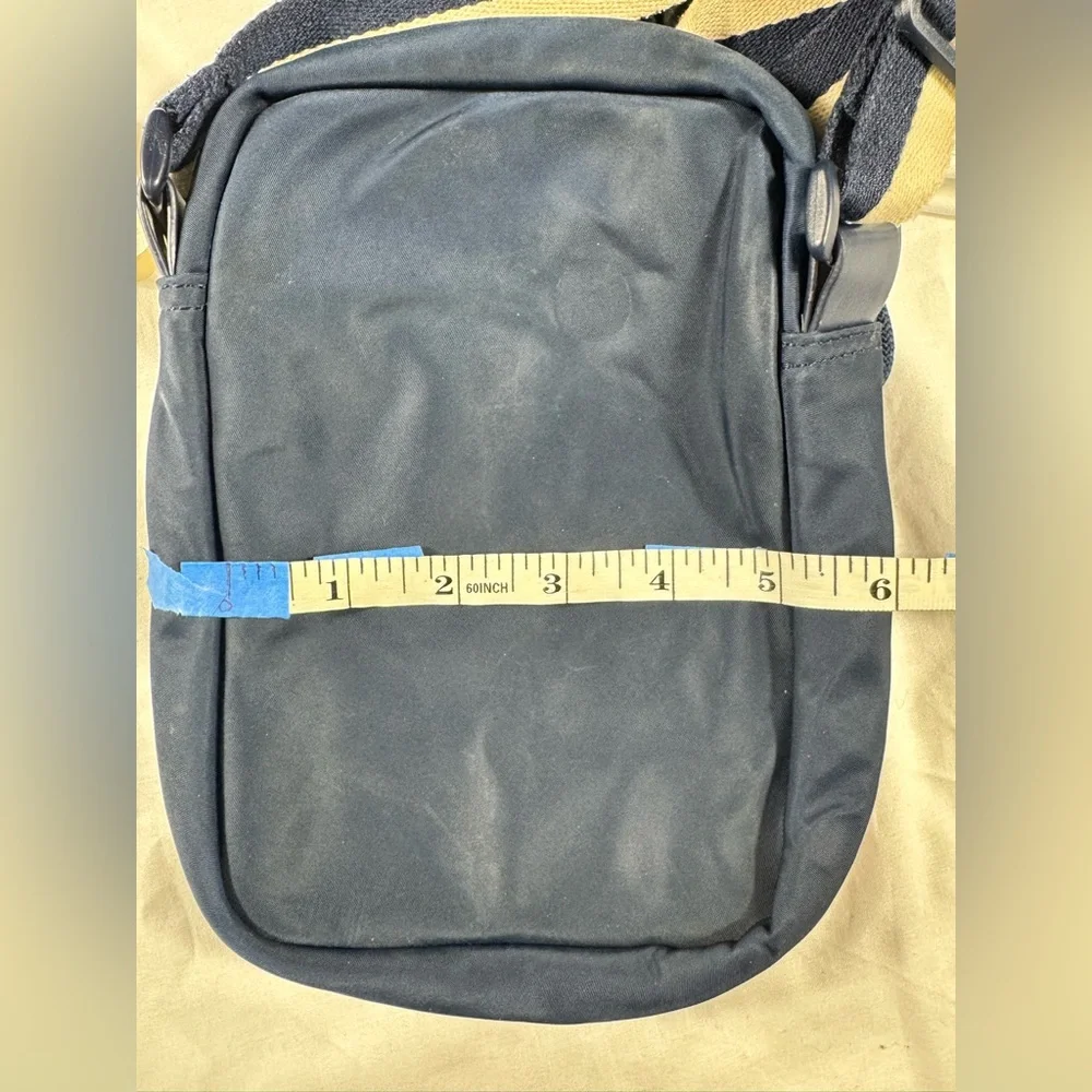 Tommy Hilfiger Men’s Red and Blue Crossbody Bag - Good Condition - Picture 14 of 16